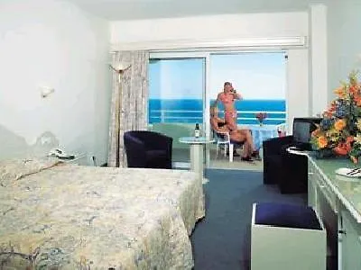 Kallithea Mare ホテル 4*
