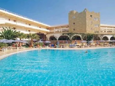 ホテル Kallithea Mare 4*